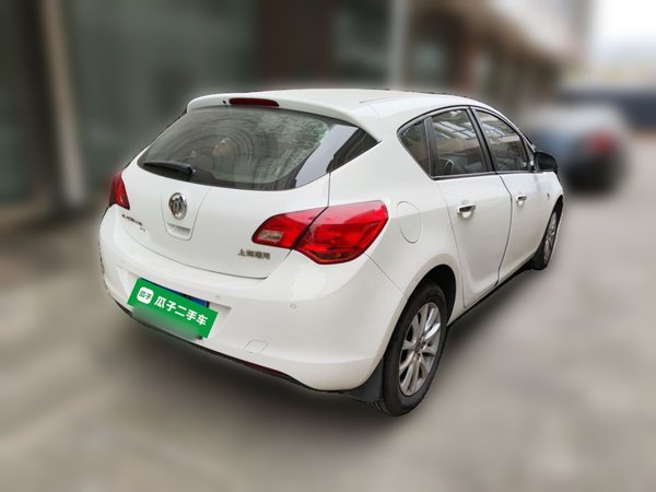 Buick GT 2014, 125100 км, за 4466 USD - фото 6