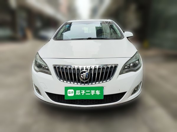 Buick GT 2014 XT 1.6L Automatic Fashion Edition, 2014 года