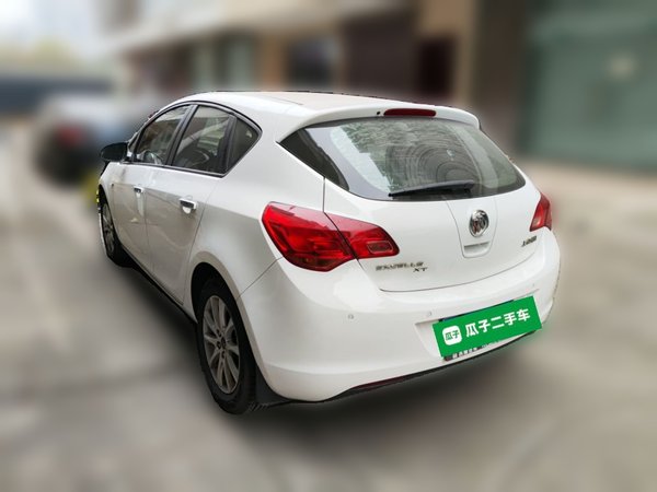 Buick GT 2014, 125100 км, за 4466 USD