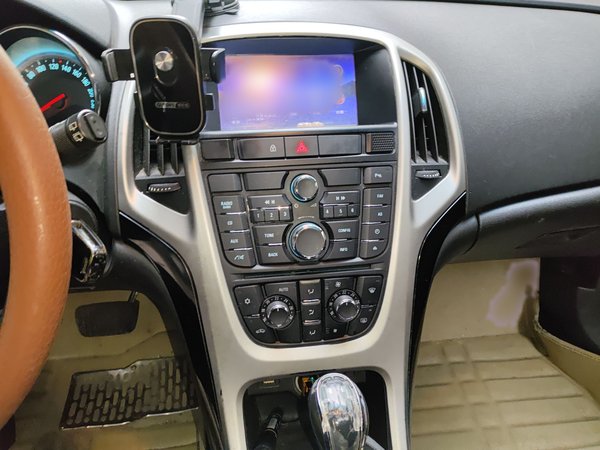 Buick GT 2014, 125100 км, за 4466 USD - фото 12