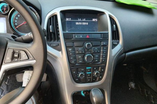Buick GT 2014, 57600 км, за 3087 USD - фото 13