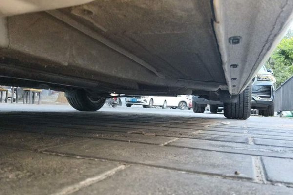 Buick GT 2014, 57600 км, за 3087 USD - фото 26