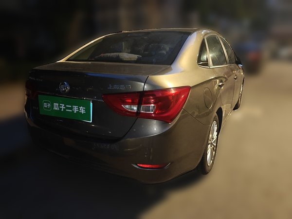 Buick GT 2015, 60400 км, за 3812 USD - фото 6