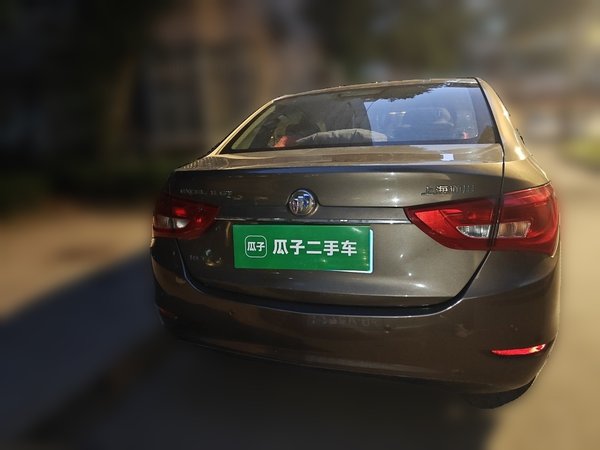 Buick GT 2015, 60400 км, за 3812 USD