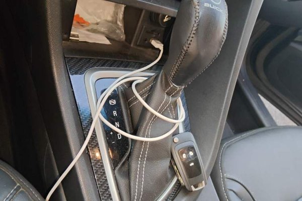 Buick GT 2015, 90600 км, за 3946 USD - фото 15