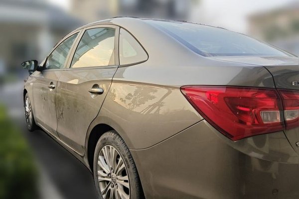 Buick GT 2015, 90600 км, за 3946 USD
