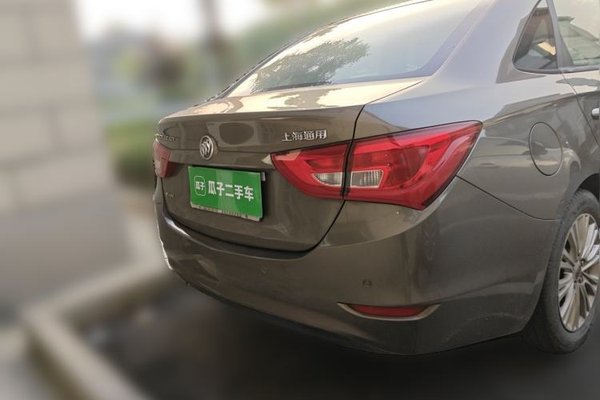 Buick GT 2015, 90600 км, за 3946 USD - фото 6