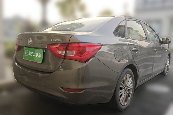 Buick GT 2015, 90600 км, за 3946 USD - фото 7