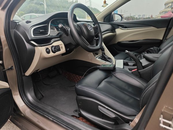 Buick GT 2015, 91700 км, за 5486 USD - фото 19