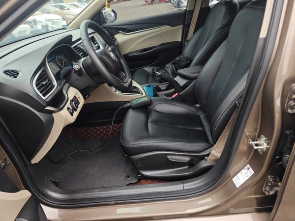 Buick GT 2015, 91700 км, за 5486 USD - фото 18