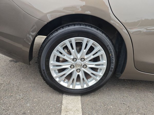 Buick GT 2015, 91700 км, за 5486 USD - фото 10