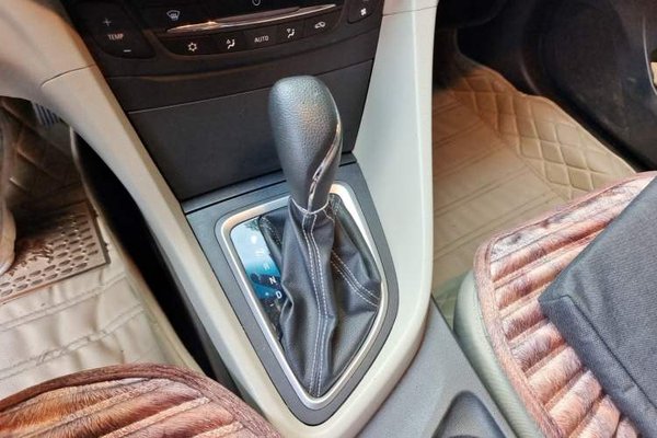 Buick GT 2015, 111300 км, за 3722 USD - фото 15