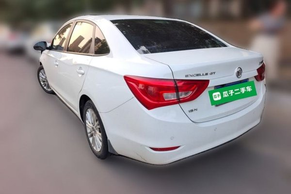 Buick GT 2015, 111300 км, за 3722 USD
