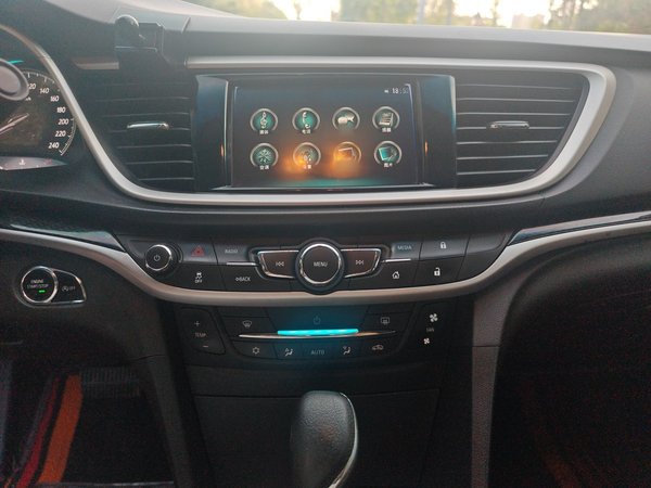 Buick GT 2015, 81300 км, за 5672 USD - фото 11