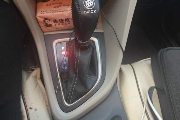 Buick GT 2016, 141700 км, за 3943 USD - фото 15