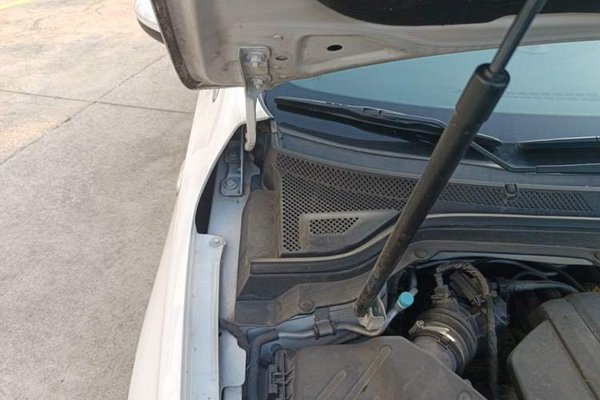 Buick GT 2016, 43099 км, за 4328 USD - фото 24