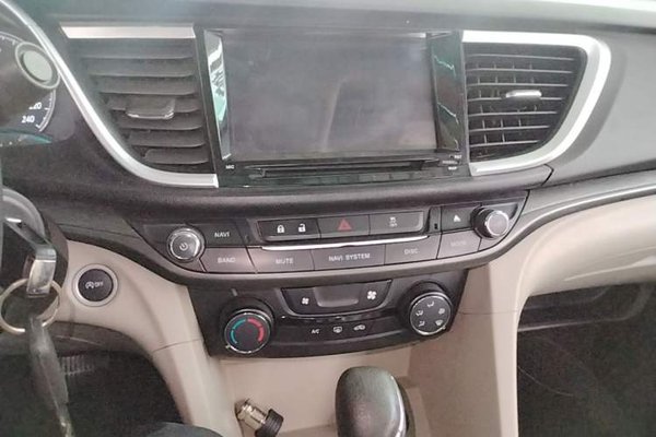 Buick GT 2016, 67700 км, за 5473 USD - фото 16