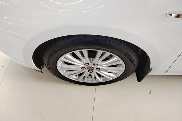 Buick GT 2016, 67700 км, за 5473 USD - фото 8
