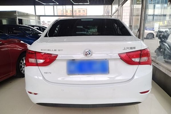 Buick GT 2016, 67700 км, за 5473 USD