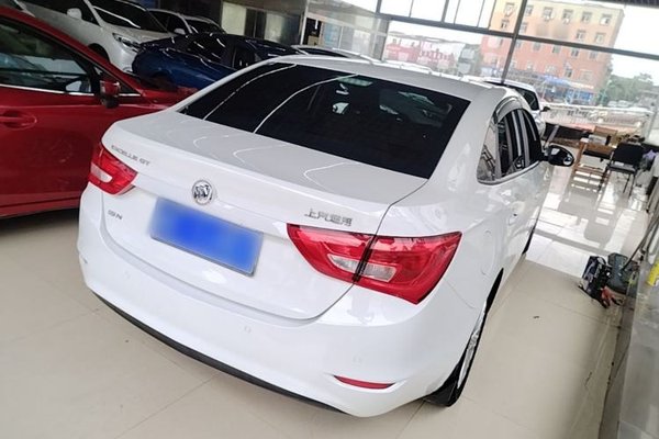 Buick GT 2016, 67700 км, за 5473 USD - фото 6