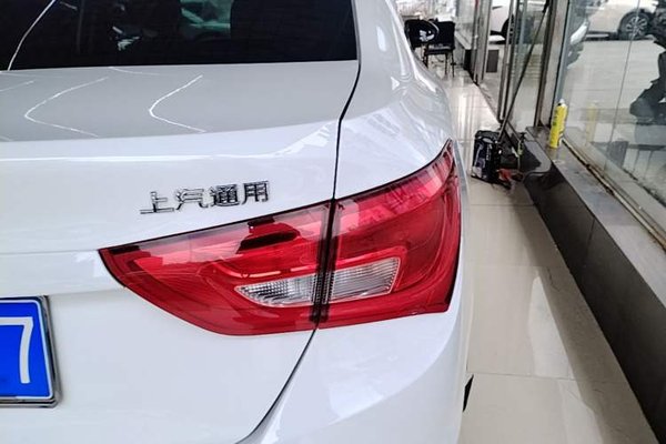 Buick GT 2016, 67700 км, за 5473 USD - фото 7