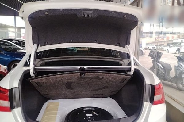 Buick GT 2016, 67700 км, за 5473 USD - фото 22