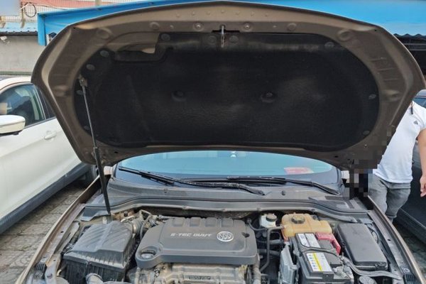 Buick GT 2017, 57100 км, за 5003 USD - фото 21