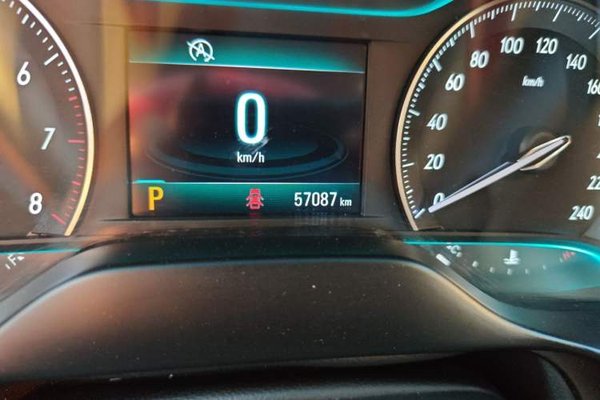 Buick GT 2017, 57100 км, за 5003 USD - фото 12