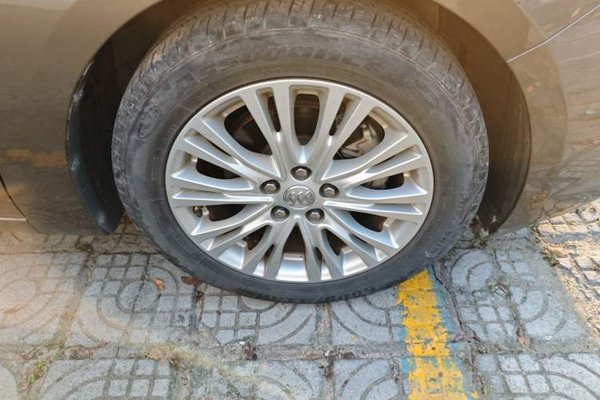 Buick GT 2017, 57100 км, за 5003 USD - фото 8