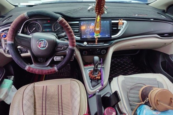 Buick GT 2017, 128500 км, за 4279 USD - фото 10