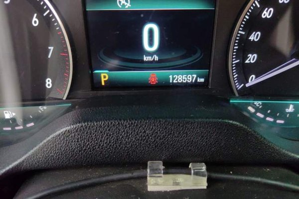 Buick GT 2017, 128500 км, за 4279 USD - фото 13