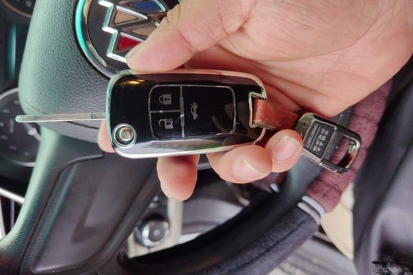 Buick GT 2017, 128500 км, за 4279 USD - фото 9