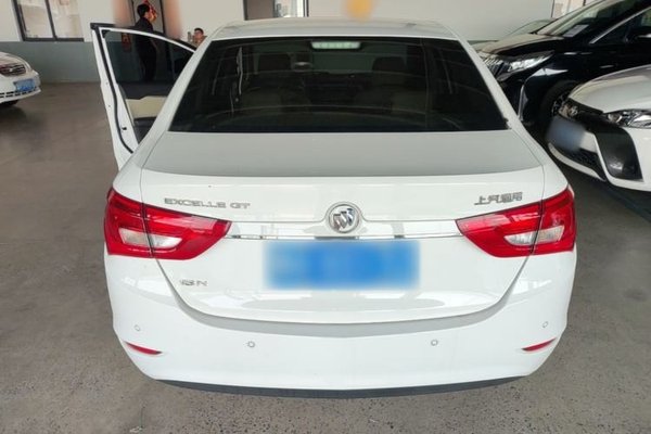Buick GT 2017, 39600 км, за 6246 USD