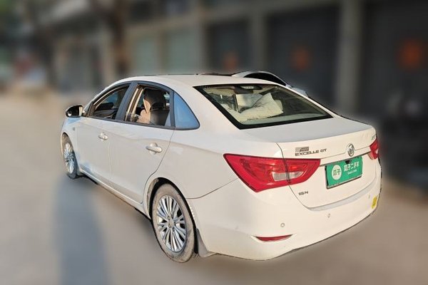 Buick GT 2017, 48100 км, за 5848 USD - фото 8