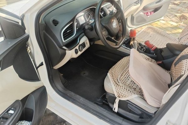 Buick GT 2017, 48100 км, за 5848 USD