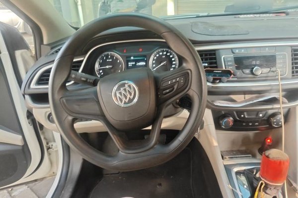 Buick GT 2017, 48100 км, за 5848 USD - фото 13