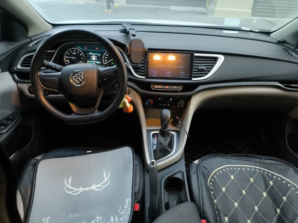 Buick GT 2017, 61100 км, за 5107 USD - фото 10