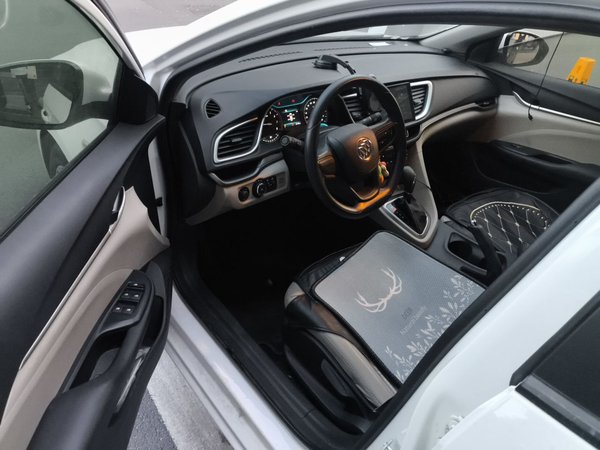 Buick GT 2017, 61100 км, за 5107 USD - фото 17
