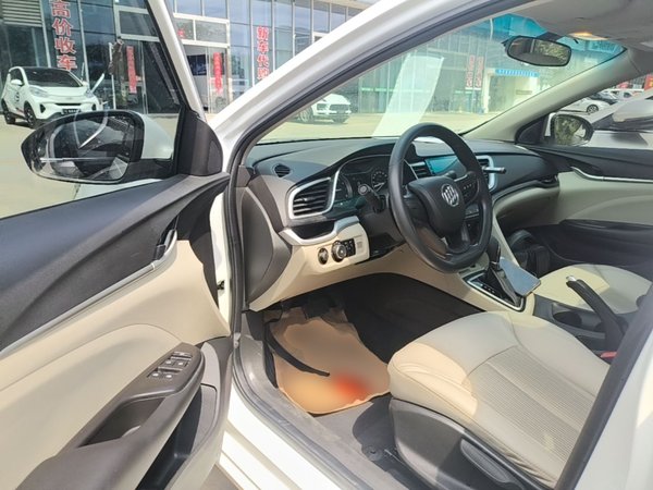 Buick GT 2017, 75700 км, за 5690 USD - фото 19