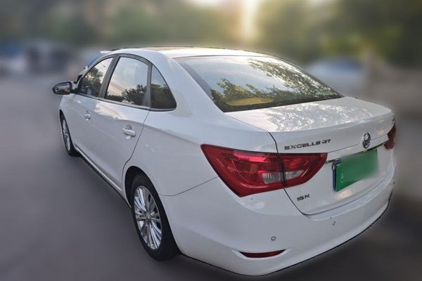 Buick GT 2017, 91600 км, за 4062 USD