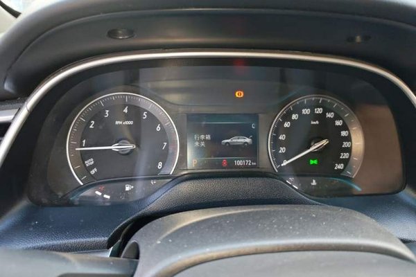 Buick GT 2018, 100100 км, за 4034 USD - фото 11