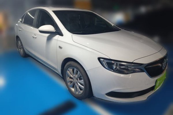 Buick GT 2018, 139000 км, за 4297 USD