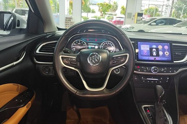 Buick GT 2018, 112600 км, за 6173 USD - фото 13