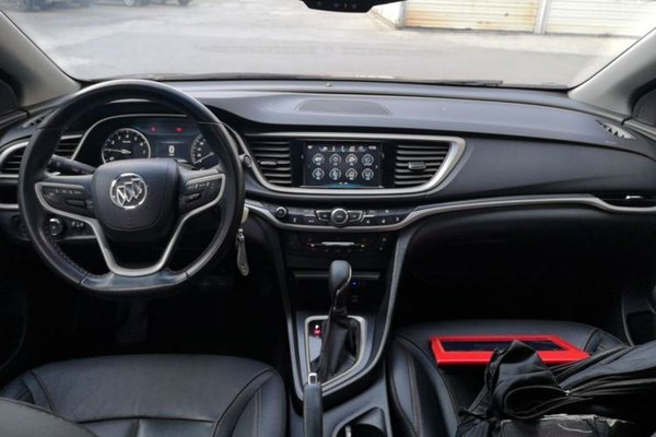 Buick GT 2019, 63800 км, за 7125 USD - фото 12