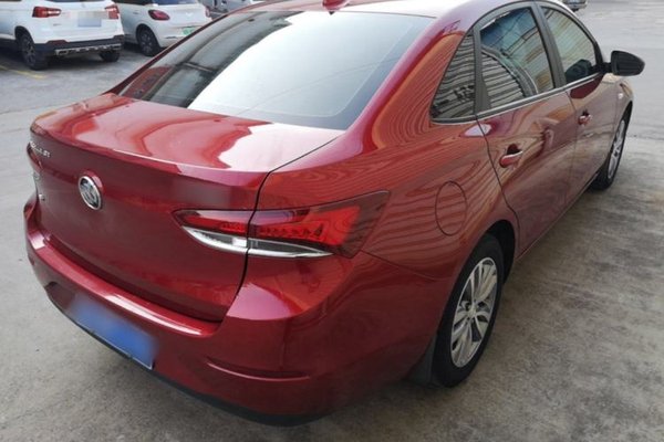Buick GT 2019, 63800 км, за 7125 USD - фото 6