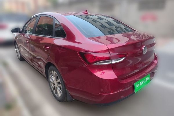 Buick GT 2019, 89000 км, за 7264 USD