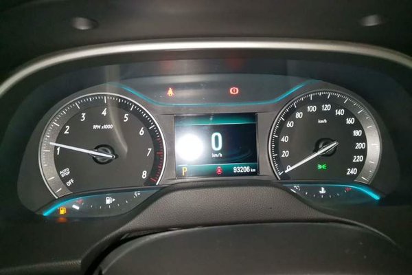 Buick GT 2019, 93200 км, за 4583 USD - фото 12