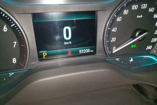 Buick GT 2019, 93200 км, за 4583 USD - фото 13