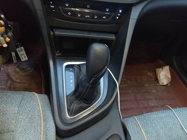 Buick GT 2019, 35200 км, за 6636 USD - фото 11