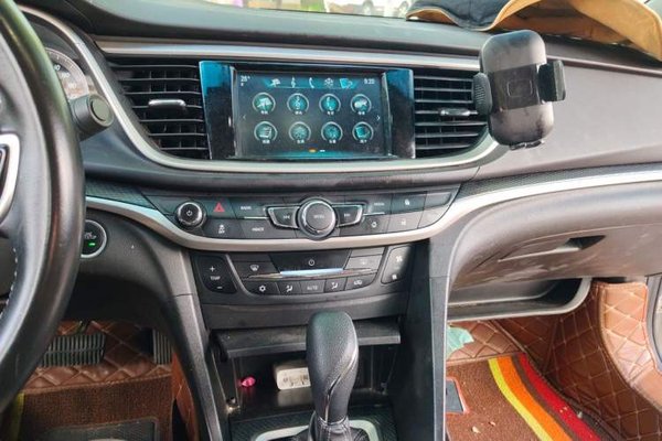 Buick GT 2019, 40000 км, за 6744 USD - фото 10